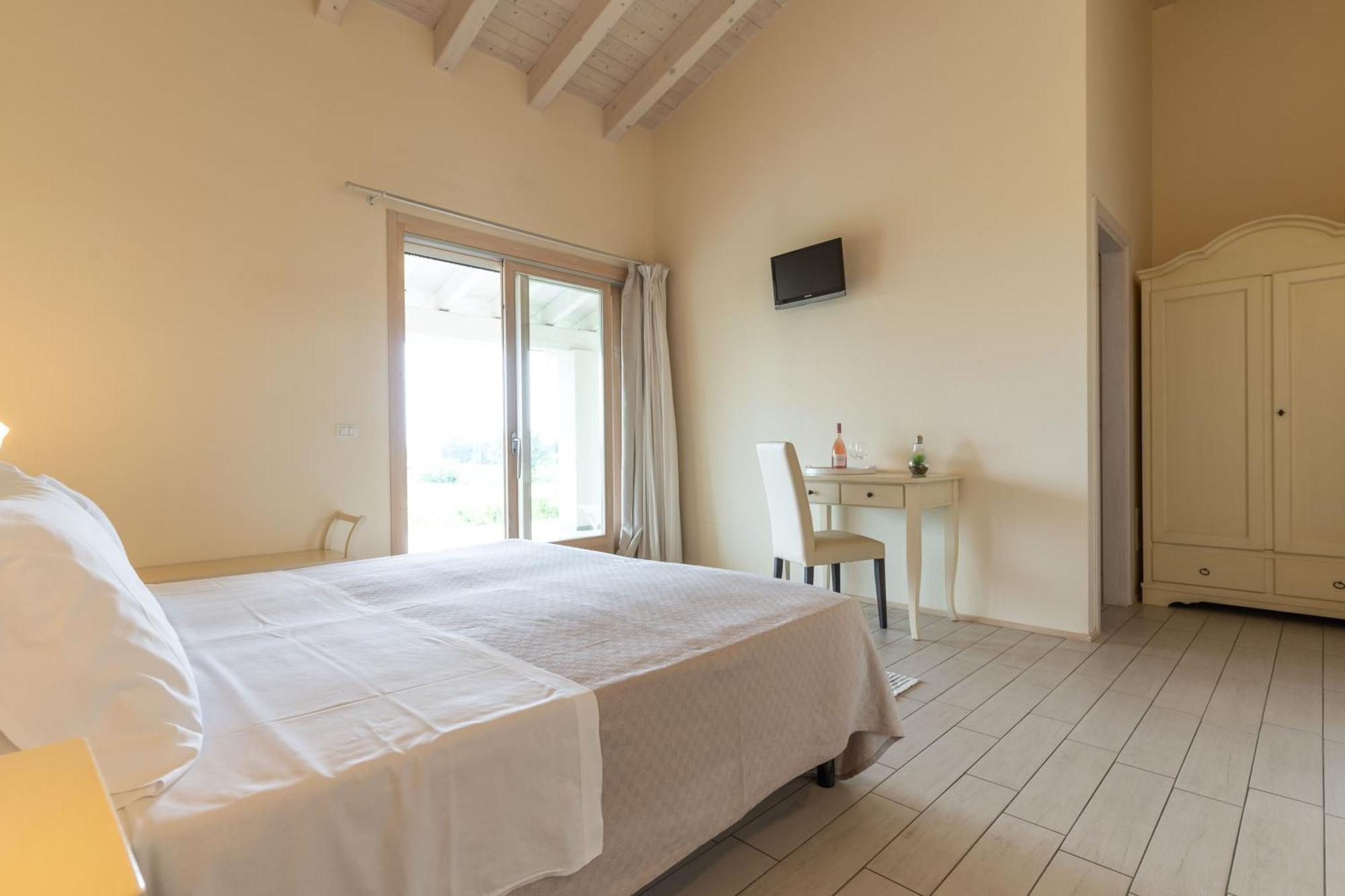 Agriturismo Colle Dei Pivi ปอนติ ซุล มินโช ภายนอก รูปภาพ