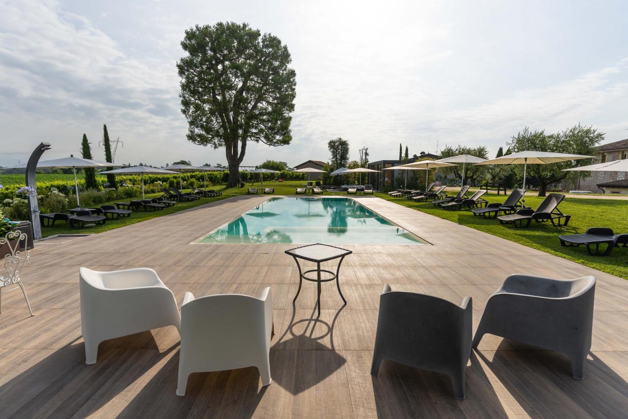 Agriturismo Colle Dei Pivi ปอนติ ซุล มินโช ภายนอก รูปภาพ