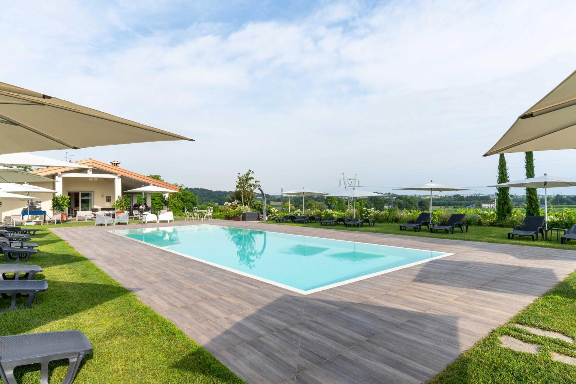 Agriturismo Colle Dei Pivi ปอนติ ซุล มินโช ภายนอก รูปภาพ