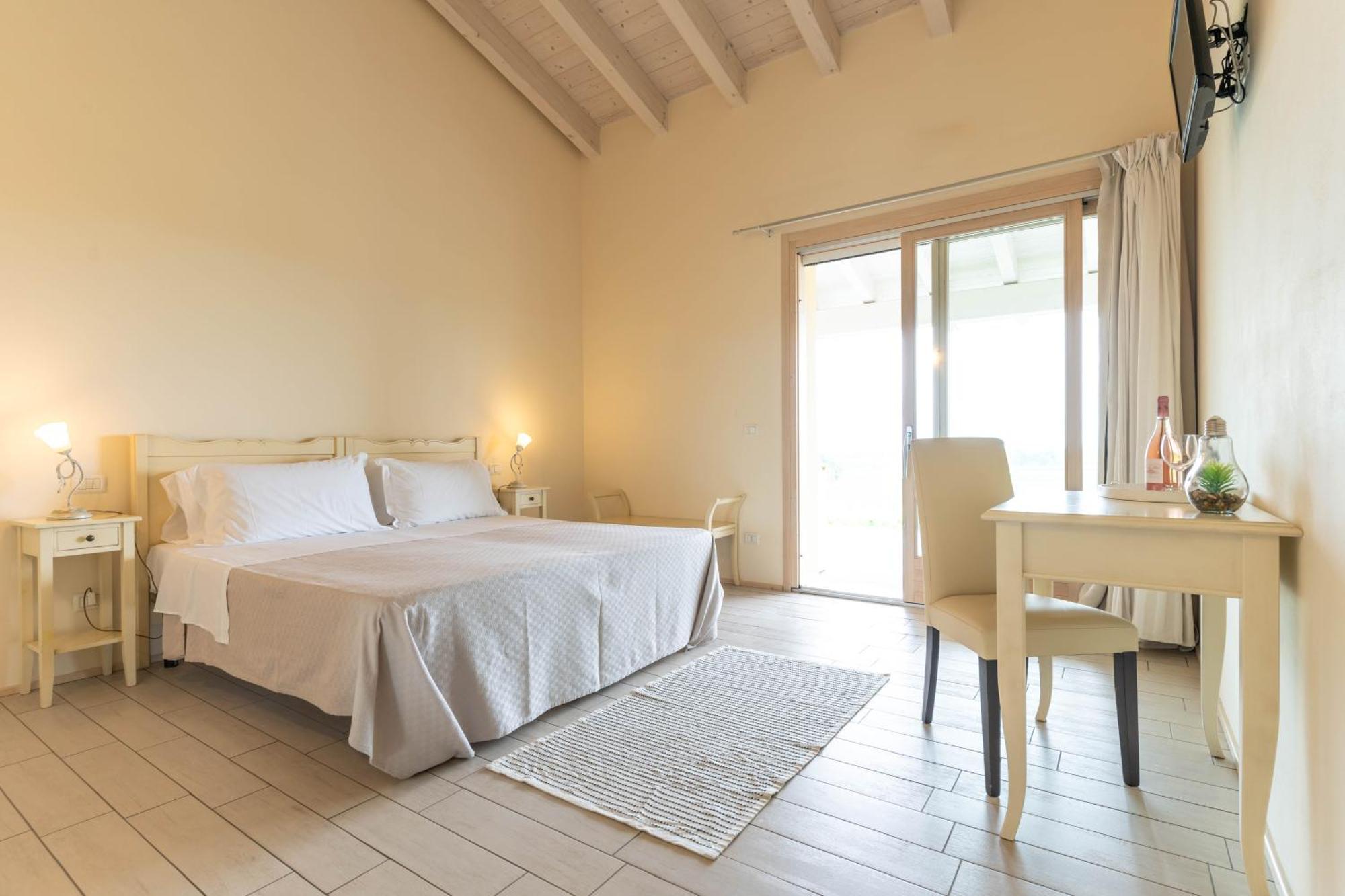 Agriturismo Colle Dei Pivi ปอนติ ซุล มินโช ภายนอก รูปภาพ