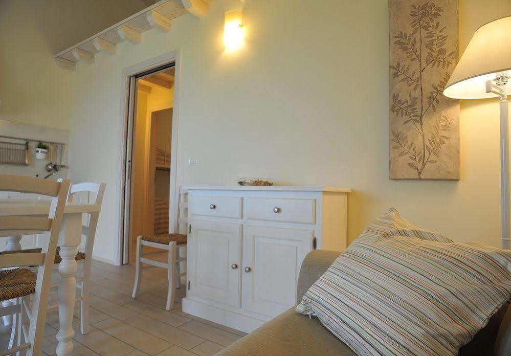 Agriturismo Colle Dei Pivi ปอนติ ซุล มินโช ภายนอก รูปภาพ